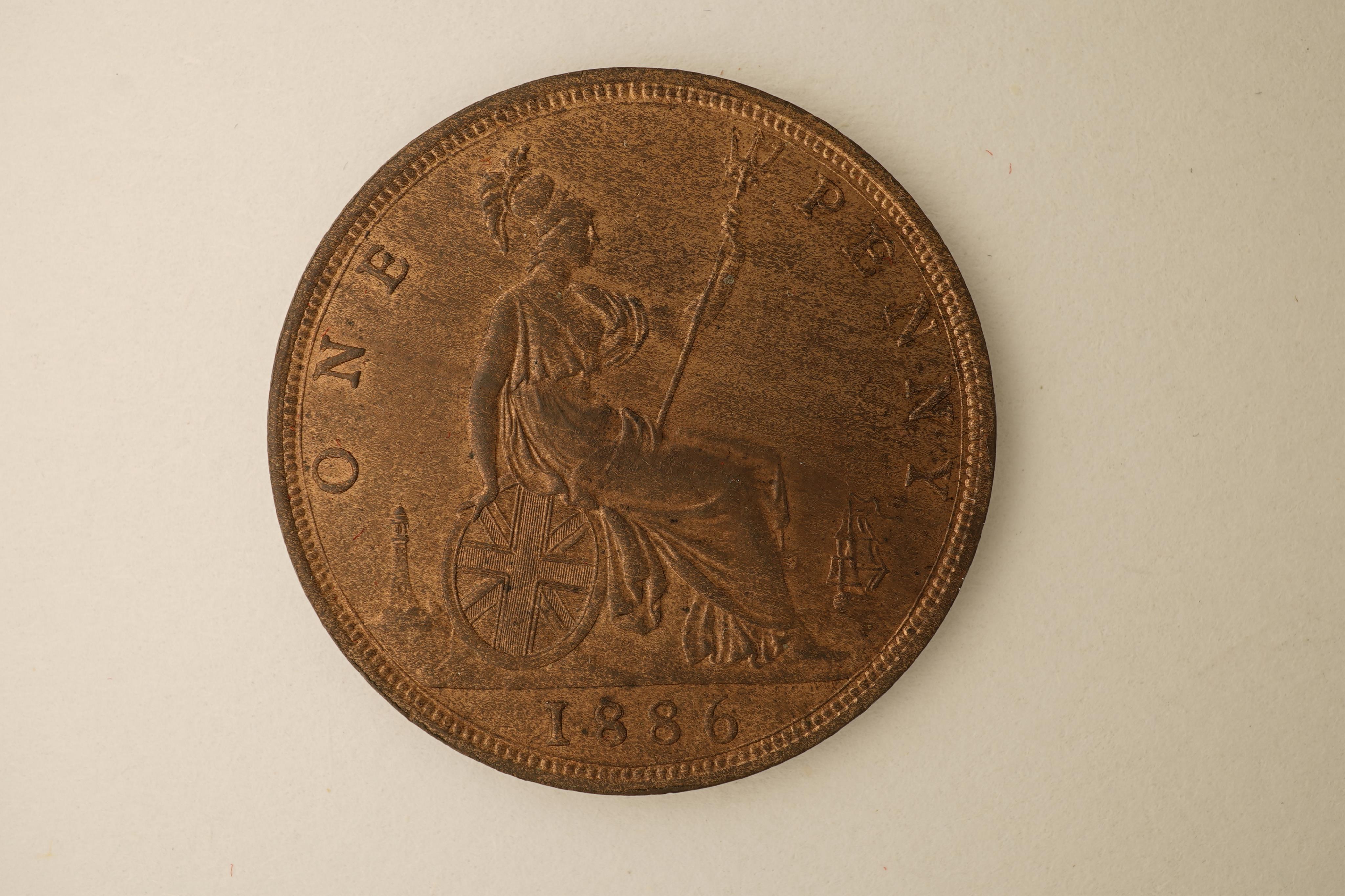 British coins, Victoria, three bronze pennies;, 1885, Fr. 121, Gouby dies R/r, EF, toned, some lustre, 1886, Fr. 123, Gouby dies R/r, EF, lustre, 1887, Fr. 125, Gouby dies R/r, EF, lustre.